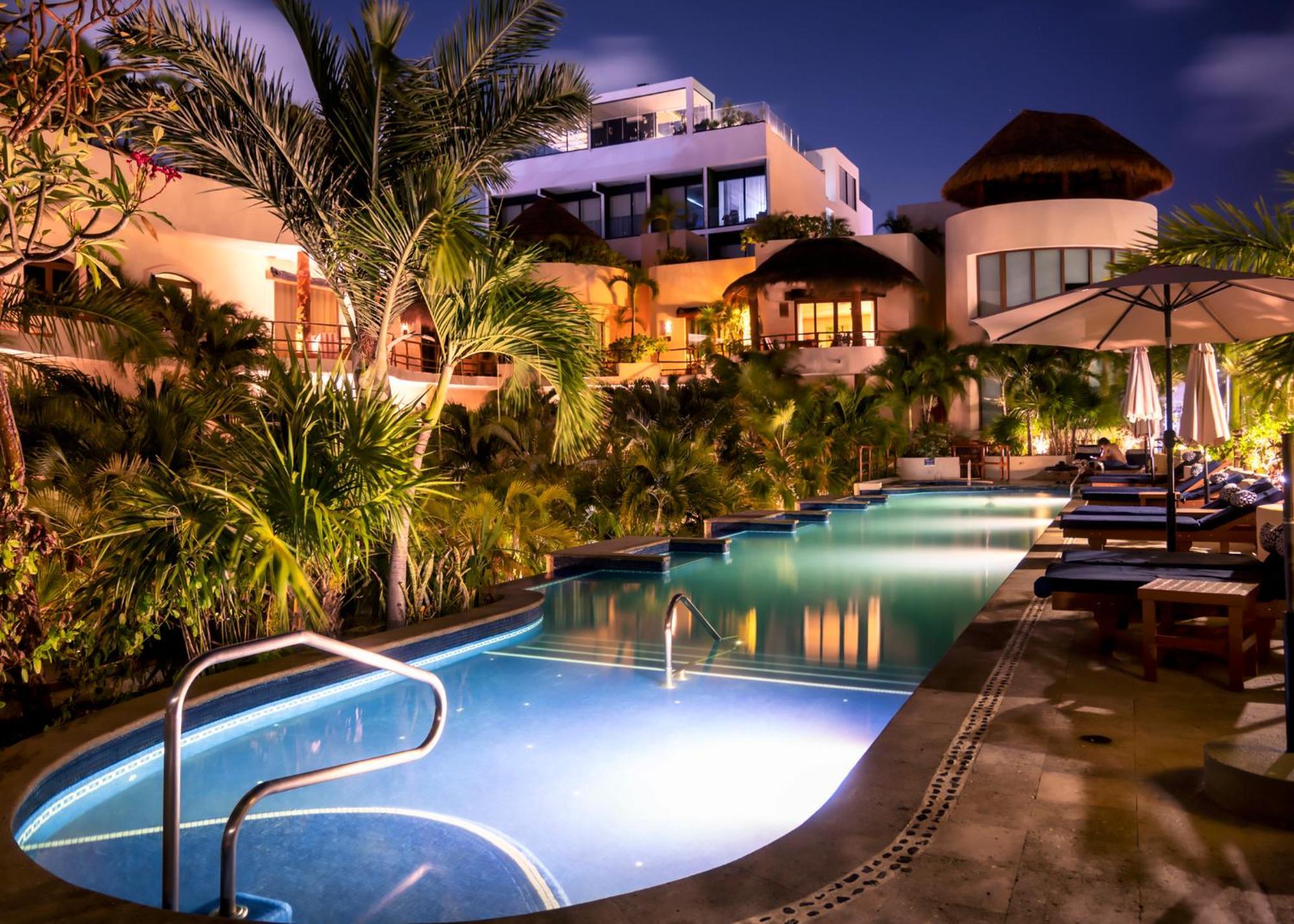 Porto Playa Condo Hotel And Beach Club بلايا ديل كارمن المظهر الخارجي الصورة