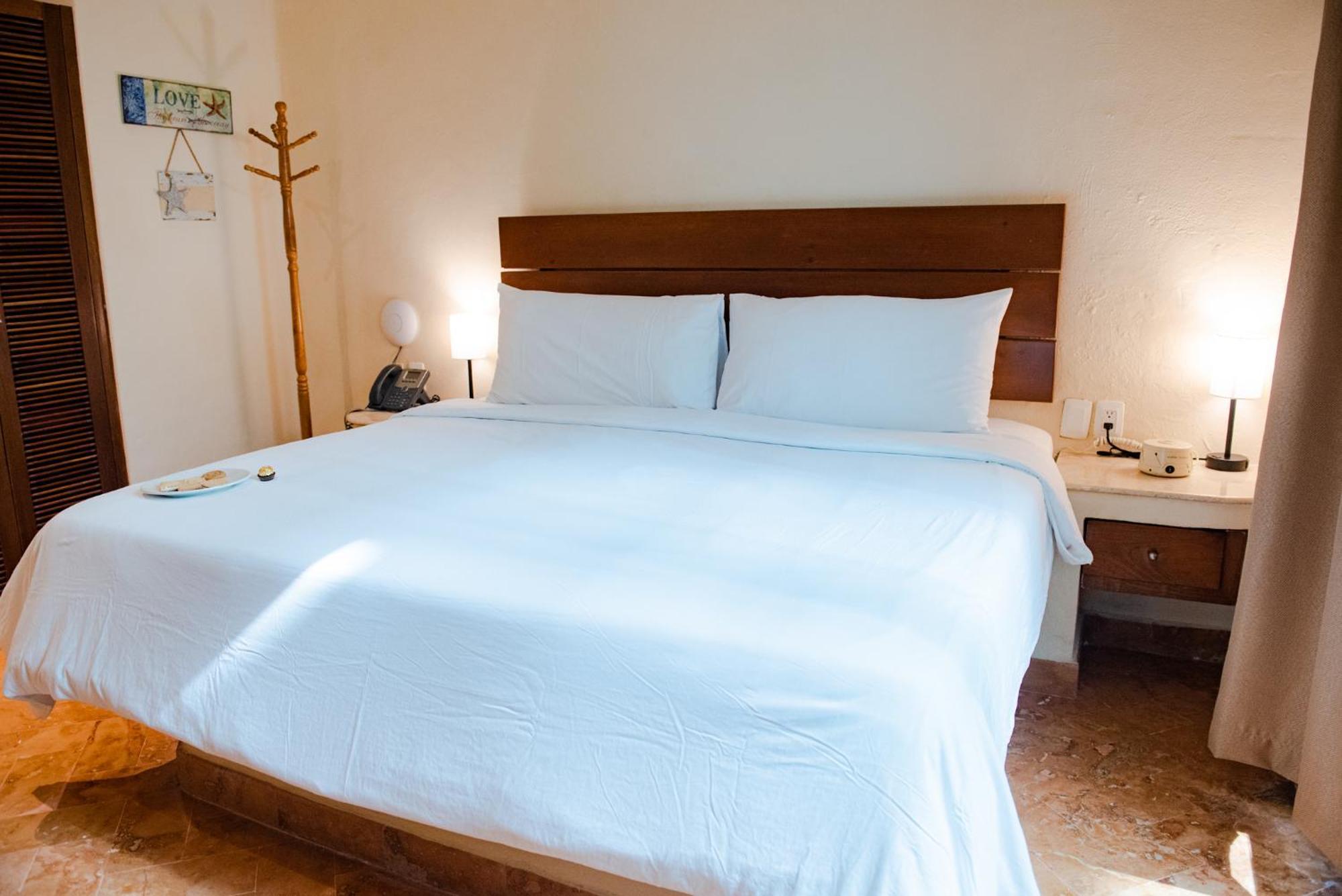 Porto Playa Condo Hotel And Beach Club بلايا ديل كارمن المظهر الخارجي الصورة